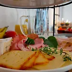 Herzstueck - Schaubrennerei, Hausbrauerei & 부르그하스라흐